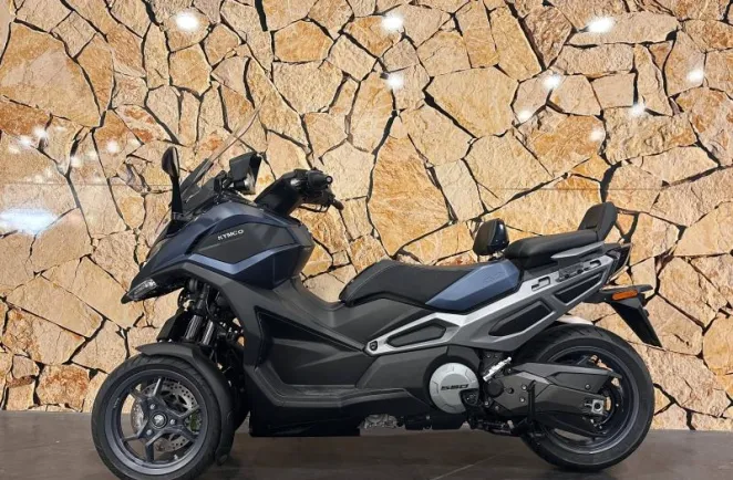 KYMCO 3 ROUES CV3