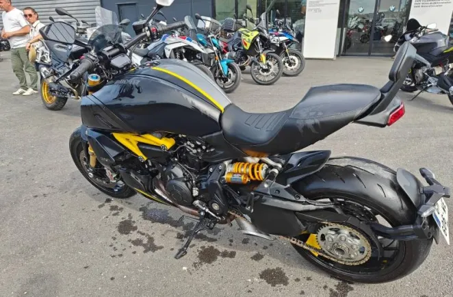DUCATI 1260 S