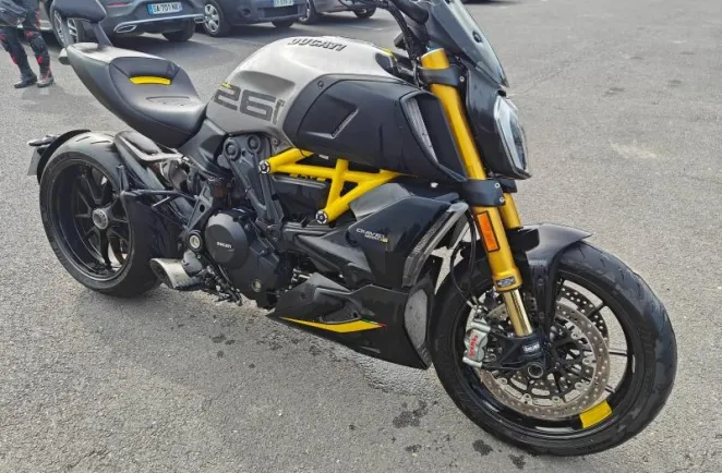 DUCATI 1260 S