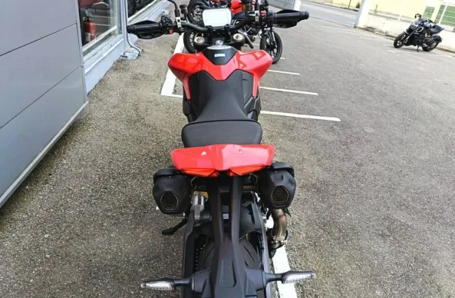 DUCATI Hypermotard 890 V2 1ère main garantie 01/04/2029