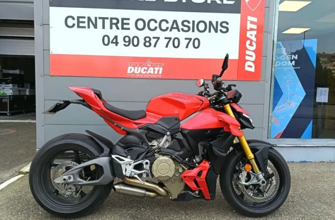 DUCATI 1103 Streetfighter V4 S 1ère main garantie 04/02/2028 ( prix hors accessoires )
