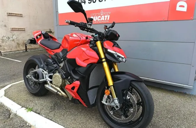 DUCATI 1103 Streetfighter V4 S 1ère main garantie 04/02/2028 ( prix hors accessoires )