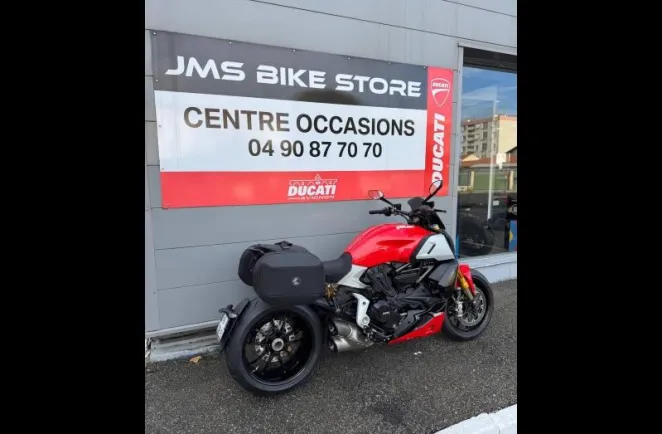 DUCATI Diavel 1260 S Dépôt-vente