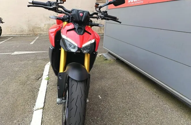 DUCATI Streetfighter V2 S 1ère main garantie 12/02/2029 hors accessoires