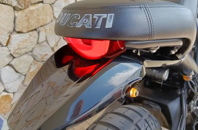 DUCATI 800 Desert Sled ABS + OPTIONS