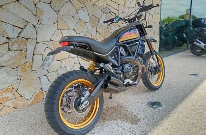 DUCATI 800 Desert Sled ABS + OPTIONS