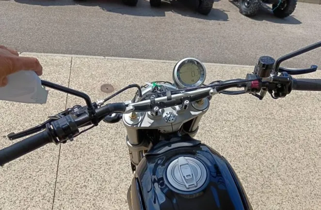 DUCATI 800 Desert Sled ABS + OPTIONS