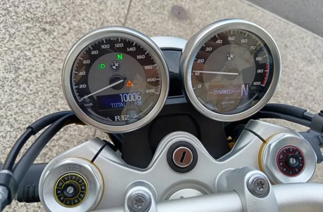 BMW 12 1200 nineT