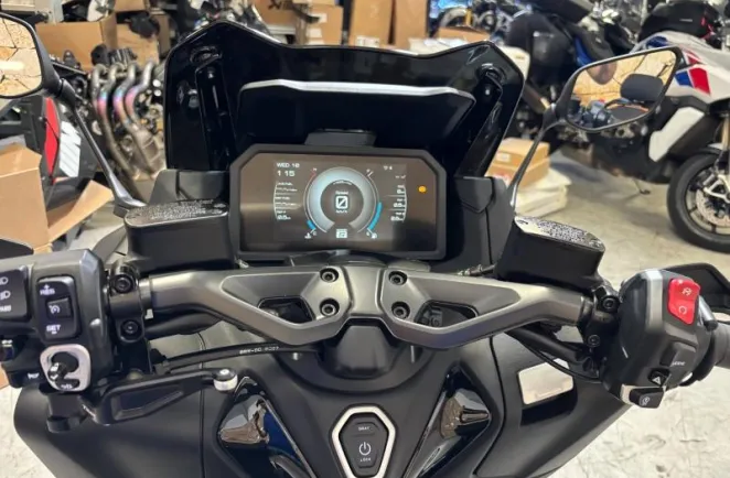 YAMAHA XP TMAX 562 Tech MAX 2026