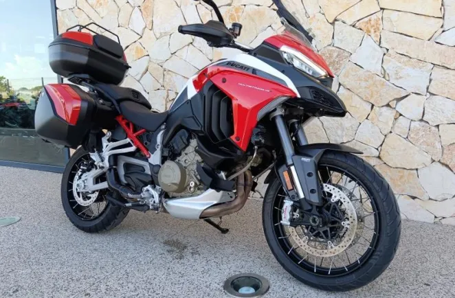 DUCATI V4 S 1160 Sport  Travel & Radar Spoked wheels