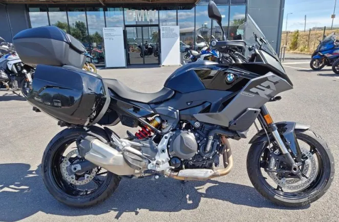 BMW 900 XR 2025