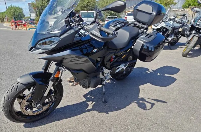 BMW 900 XR 2025