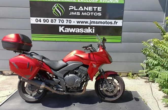 HONDA CBF 1000 F C-ABS REVISE A SAISIR