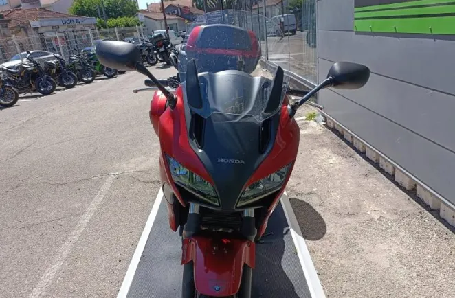 HONDA CBF 1000 F C-ABS REVISE A SAISIR