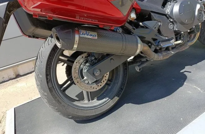 HONDA CBF 1000 F C-ABS REVISE A SAISIR