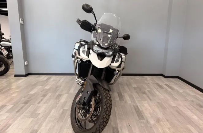 TRIUMPH Tiger 900 GT Pro