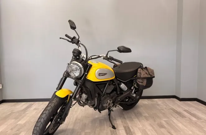 DUCATI Scrambler 800 Icon ABS