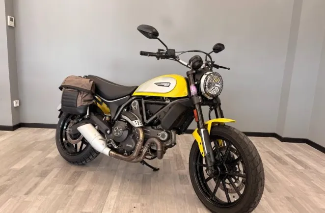 DUCATI Scrambler 800 Icon ABS