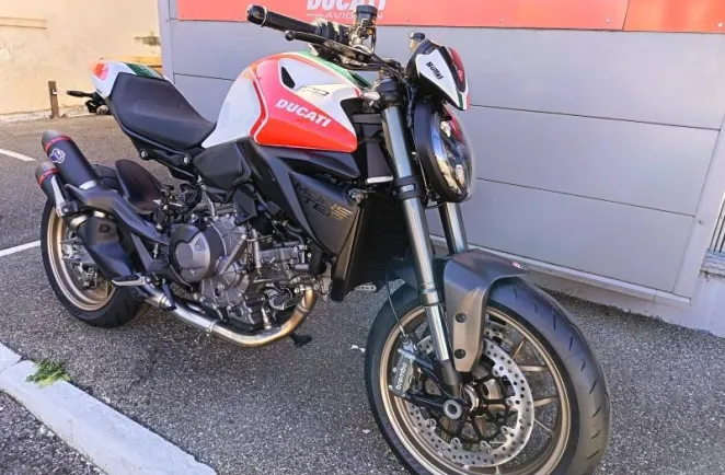 DUCATI Monster+ 890 Spéciale 100ème annivrsaire 0km unique !