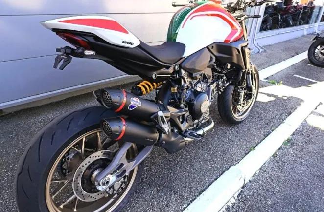 DUCATI Monster+ 890 Spéciale 100ème annivrsaire 0km unique !