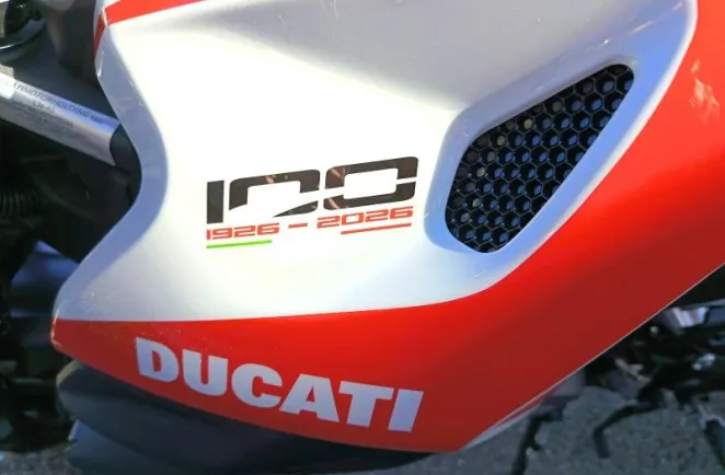 DUCATI Monster+ 890 Spéciale 100ème annivrsaire 0km unique !