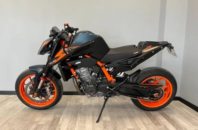 KTM Duke 890 R 2023