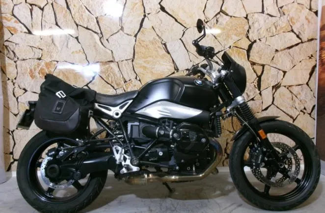 BMW NINE T URBAN G/S .