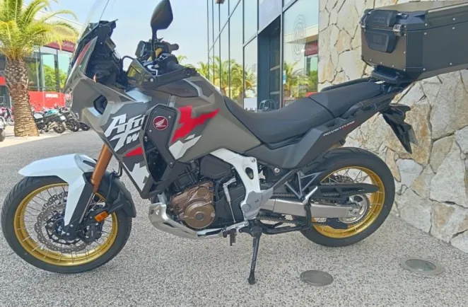 HONDA CRF 1100 L Africa Twin Replica 2026
