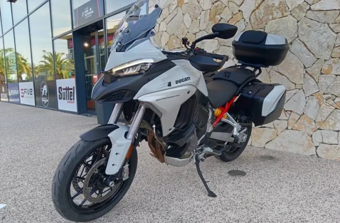 DUCATI V4 S 1160 Travel & Radar + OPTIONS