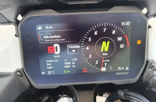 DUCATI V4 S 1160 Travel & Radar + OPTIONS