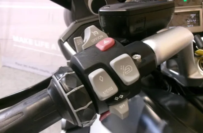 BMW K 1600 GT Pack Sécurité + Pack GT