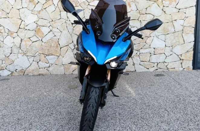 SUZUKI 1000 GT + options