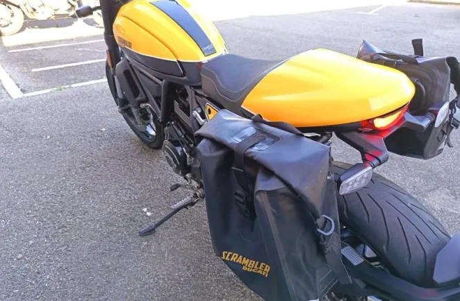 DUCATI Scrambler 800 Full Throttle ABS 1ère main