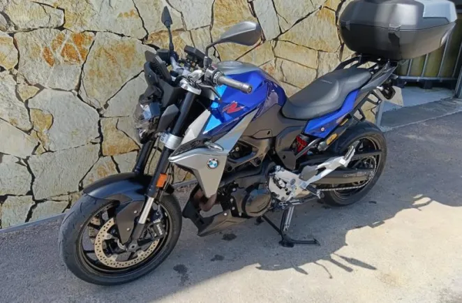 BMW F 900 R