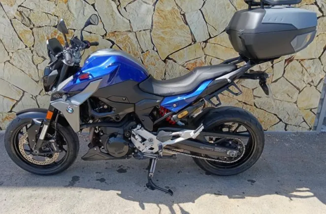 BMW F 900 R