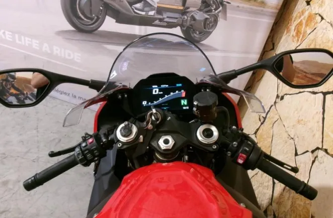 BMW S 1000 RR