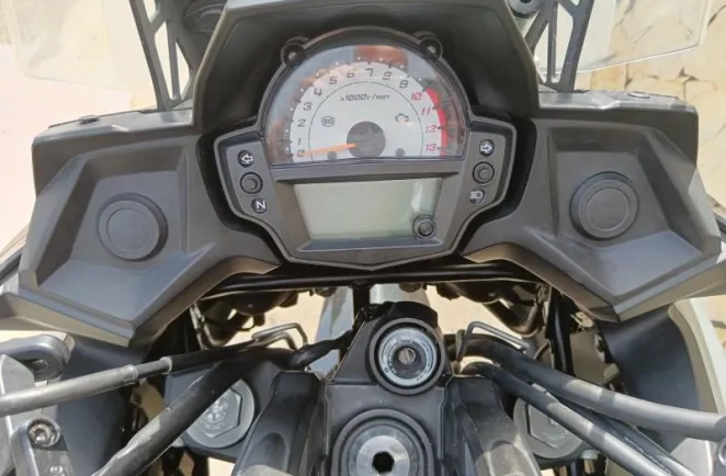 KAWASAKI 650 A2