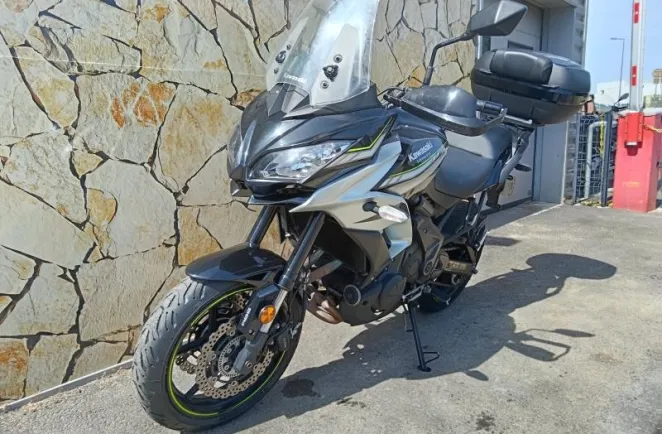 KAWASAKI 650 A2