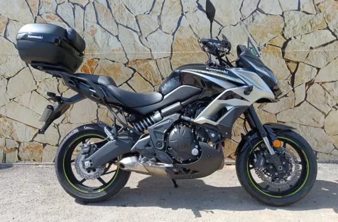 KAWASAKI 650 A2