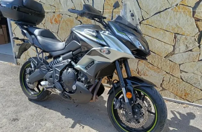 KAWASAKI 650 A2
