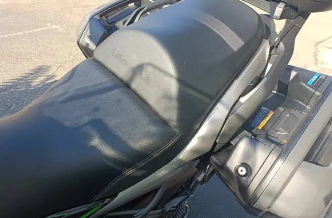 KAWASAKI 1000 SE GRAND TOURER