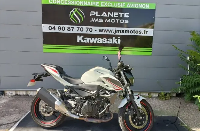 KAWASAKI 400 PERMIS A2 ET A REVISEE A SAISIR