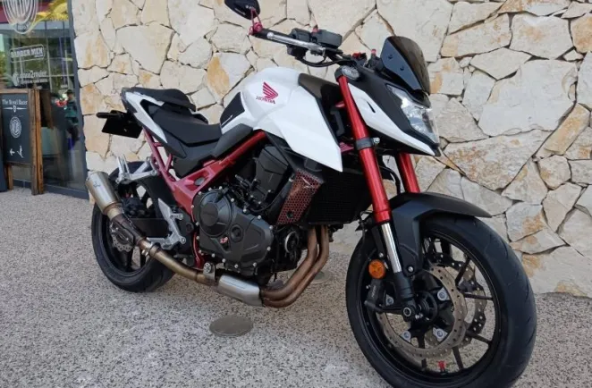 HONDA 750 Hornet 35kW