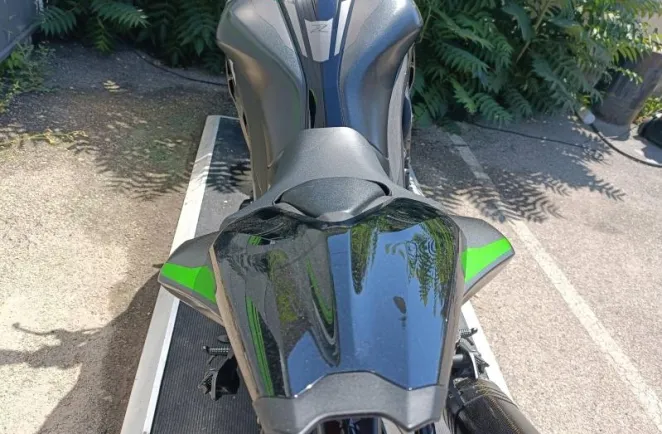 KAWASAKI 1100 SE 2026 PACK PERFORMANCE AKRAPOVIC