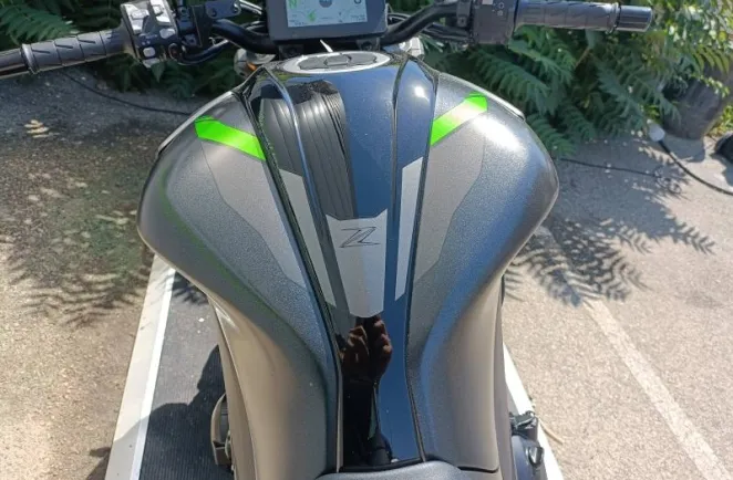KAWASAKI 1100 SE 2026 PACK PERFORMANCE AKRAPOVIC