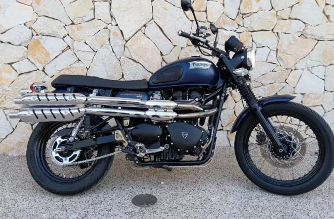 TRIUMPH 900 EFI Bleu Matt