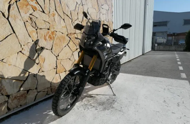 YAMAHA 700  2025