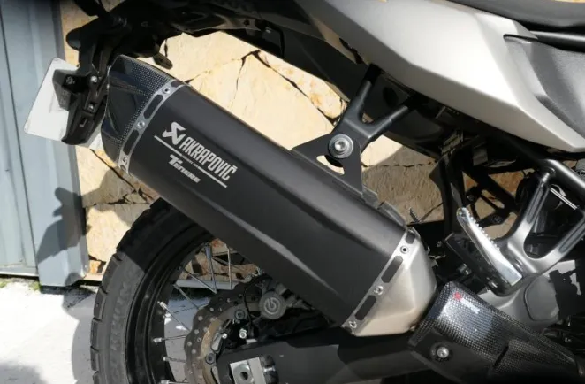 YAMAHA 700  2025