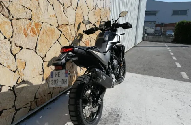 YAMAHA 700  2025