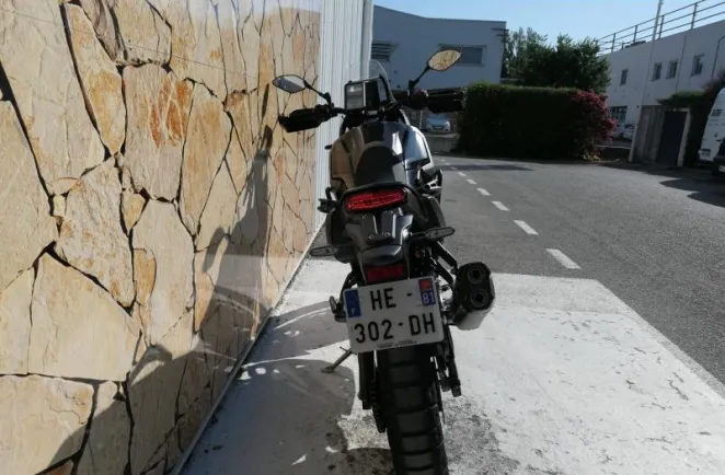 YAMAHA 700  2025